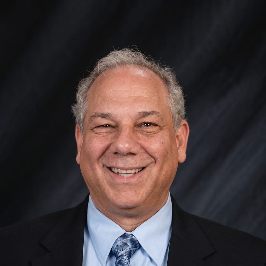Dr. Eric Maass